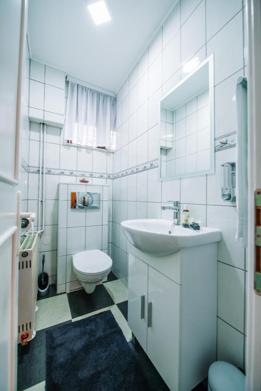 Apartman Luka Ливно Экстерьер фото