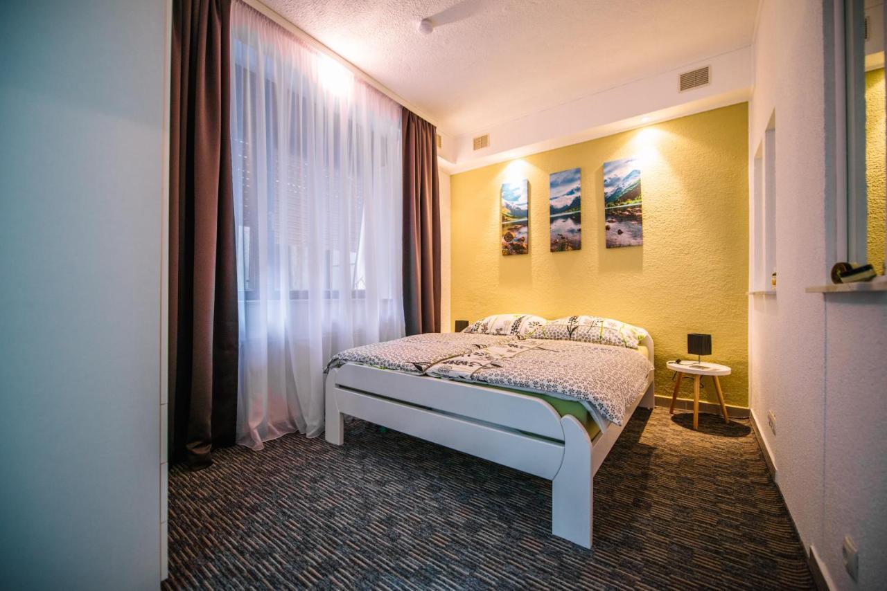 Apartman Luka Ливно Экстерьер фото